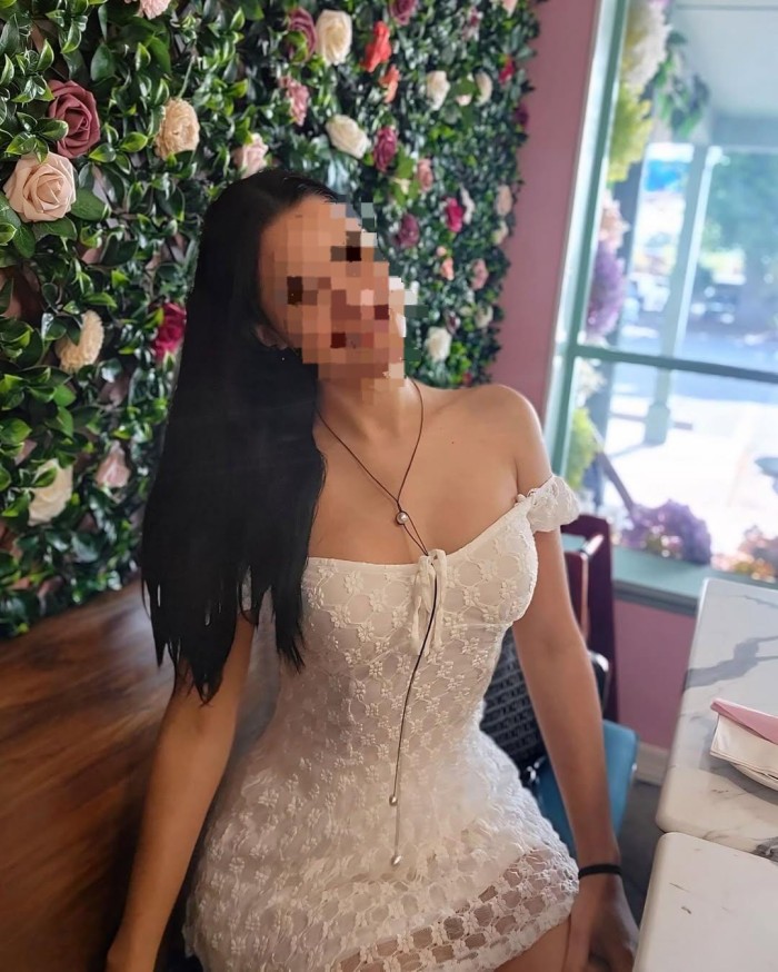 JOVENCITA EXOTICA, LATINA MORBOSA