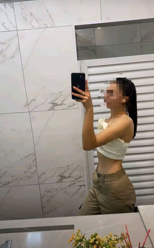 Nueva en el mundo de Escorts, Recién llegada