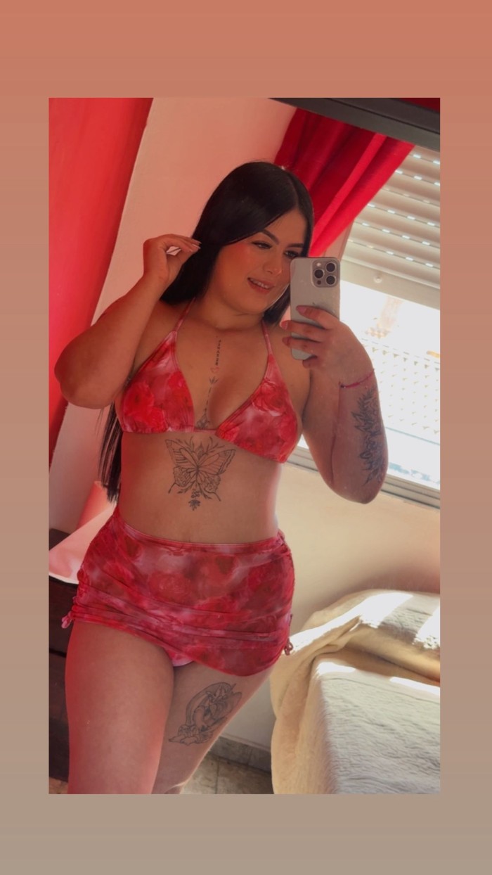 JOVENCITA CANARIA FIESTERA 1 VEZ EN VILLAGARCÍA