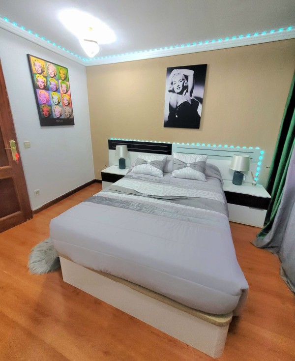 Llama o WhatsApp alquiler habitación confortable