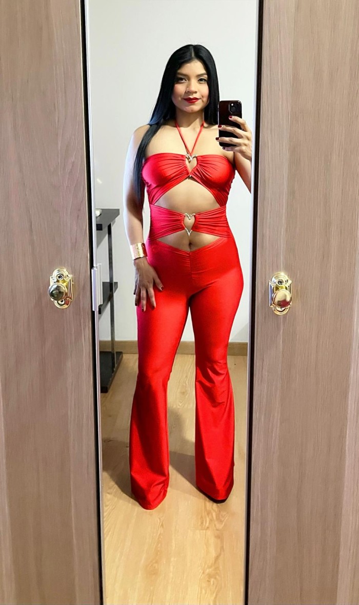 Mariana una chica muy complaciente