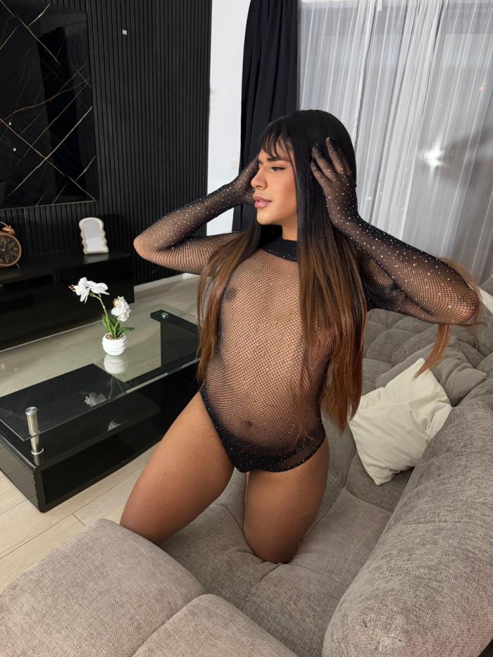 TRANS DISPUESTA A DEJARTE MUY RELAJADO LLAMAME