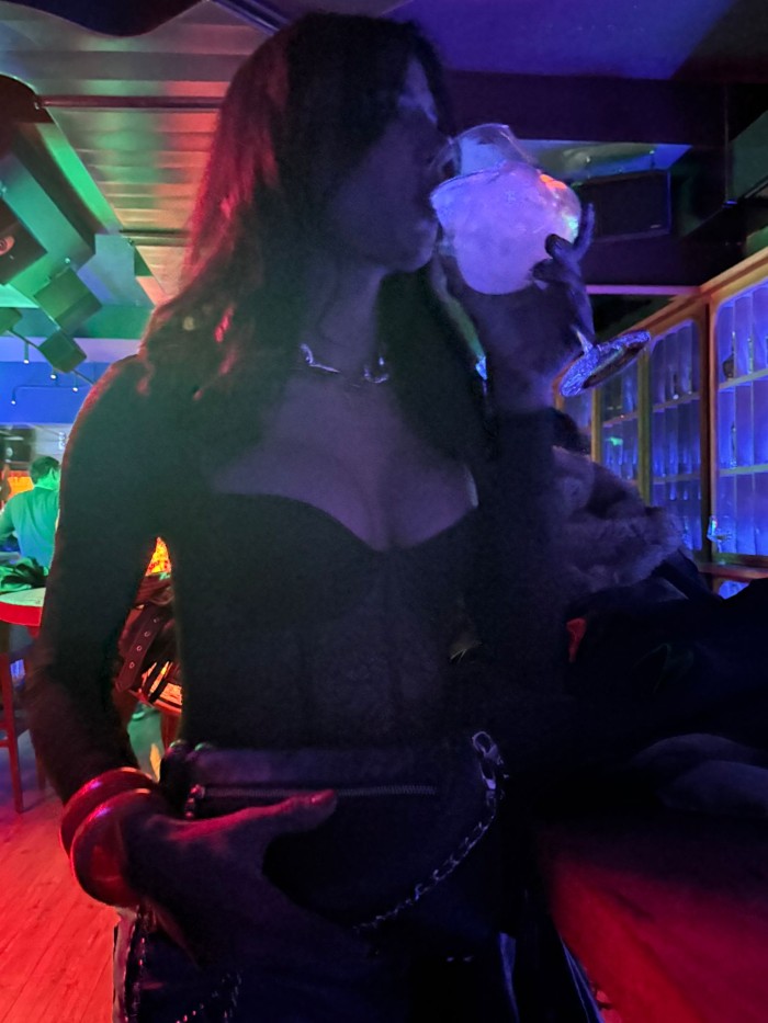 niñata trans con ganas de follar a tope