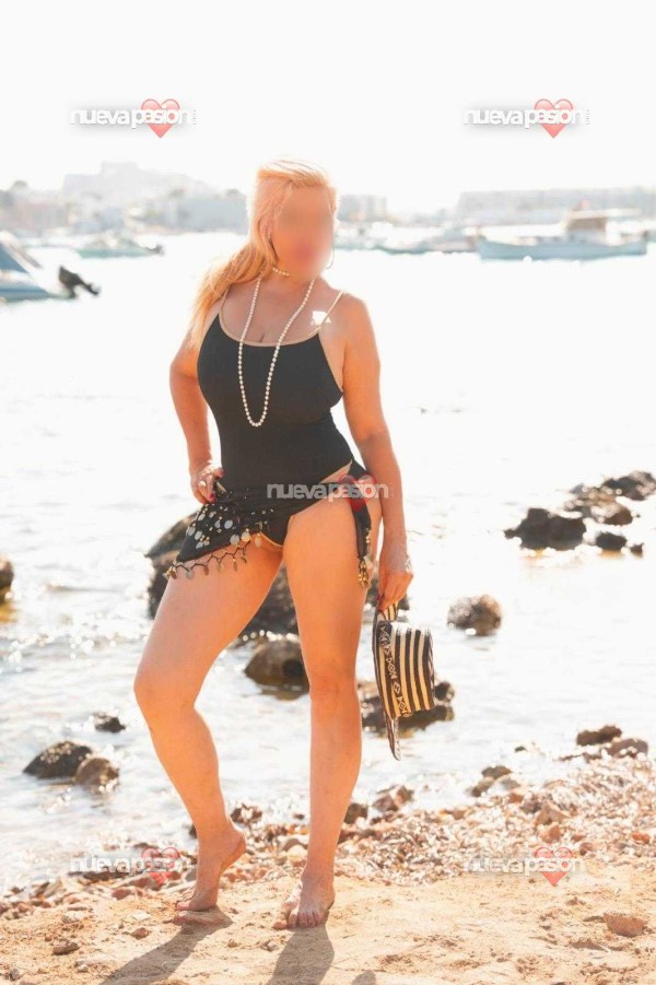 MEXICANA CALIENTITA VEN A DARME PLACER AMOR