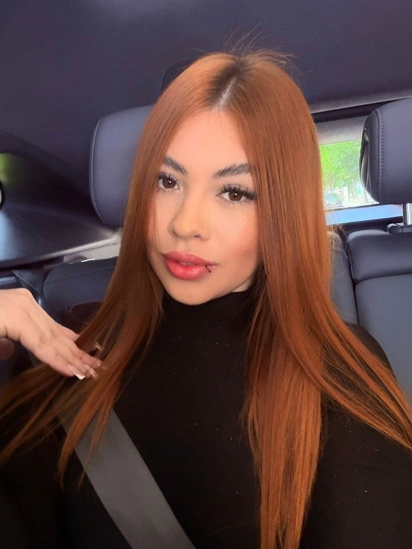 Soy ALEXANDRA una chica GUAPA y con ganas de pasarlo BIEN….