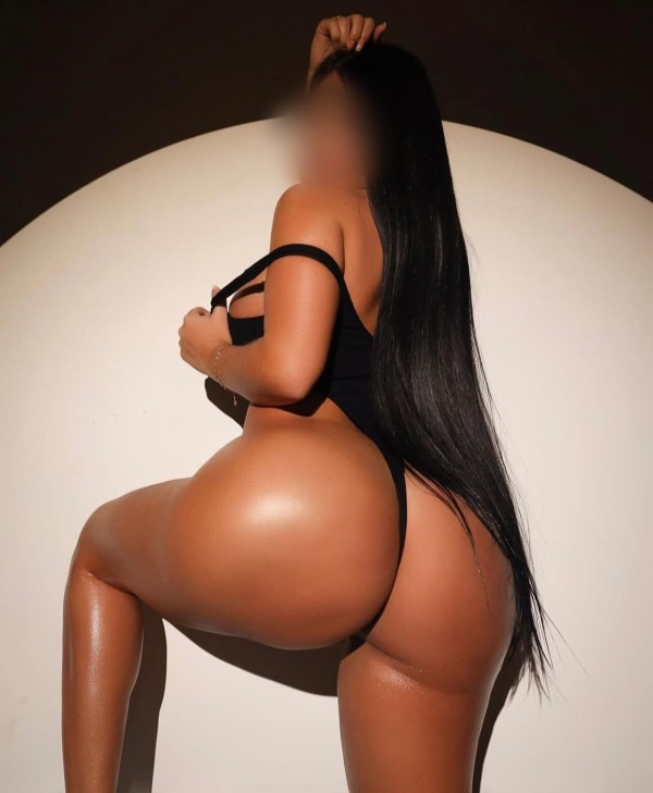 MASAJISTA BELLA, SENSUAL Y ATREVIDA…