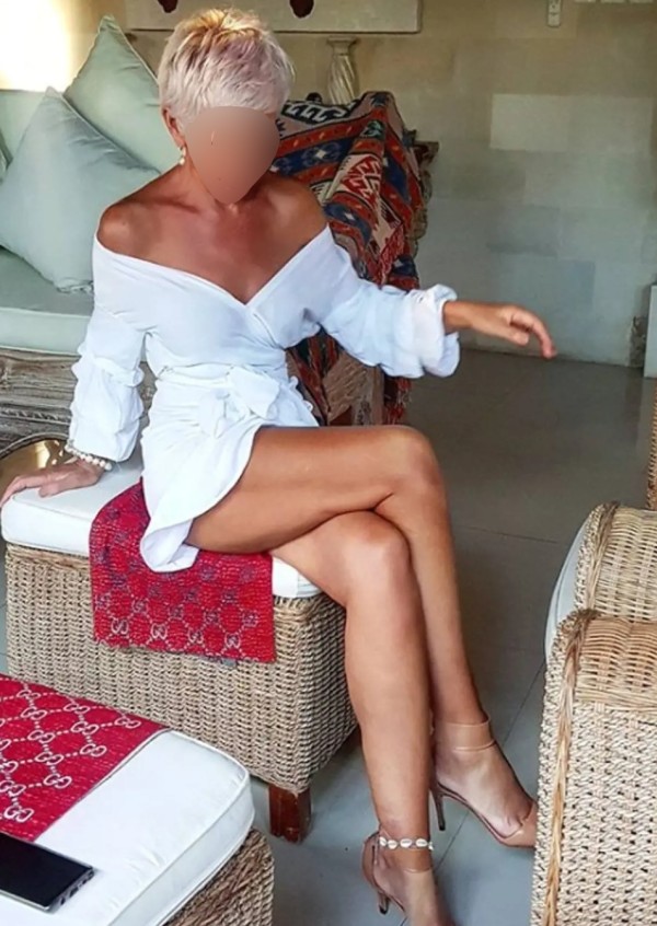 Rubia Diosa de sexo!!! Francés natural muy rico