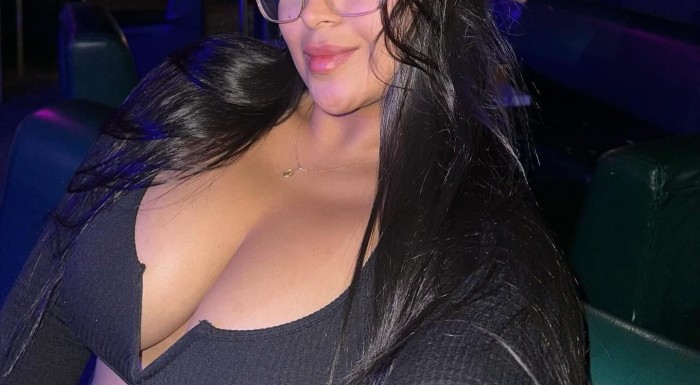 RECIEN LLEGADA….! SENSUAL Y CALIENTE COÑITO APRETADITO PARA TI
