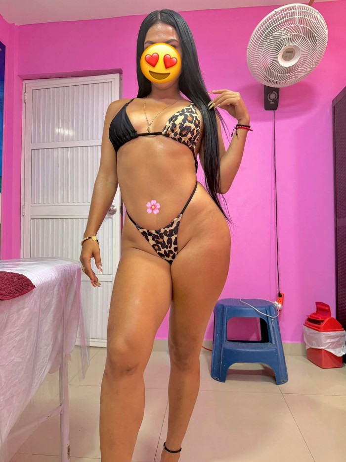 Complaciente y cariñosa