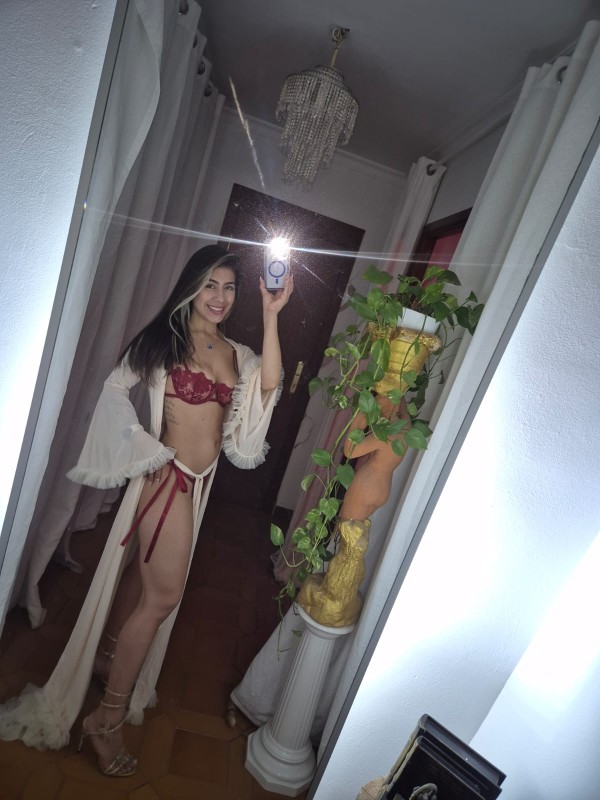 SOY LULU CACHONDA Y FIESTERA CON SITIO Y SALIDAS