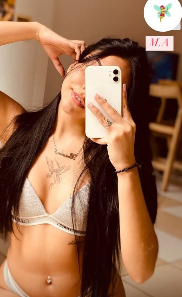 VALENTINA JOVENCITA DE 18 AÑOS MORENA
