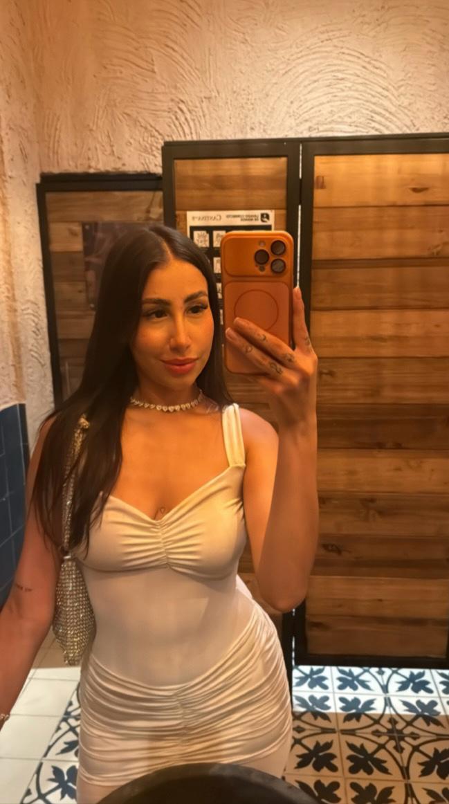 CELESTE JOVEN ESCORT COLOMBIANA UN BOMBON DELICIOS -637049914