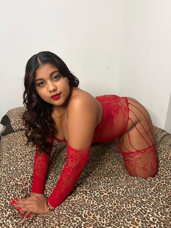 Hola soy una chica encantadora con unas curvas exitante llamame y te inform