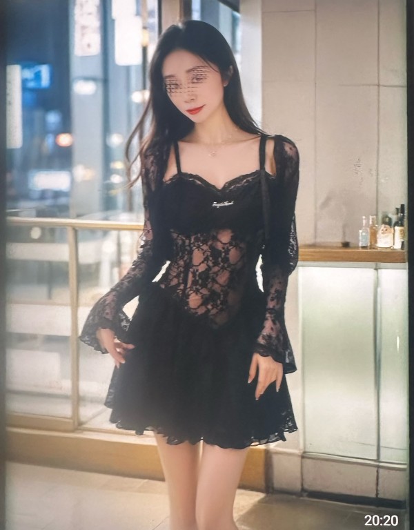 我是琳达照片是我本人