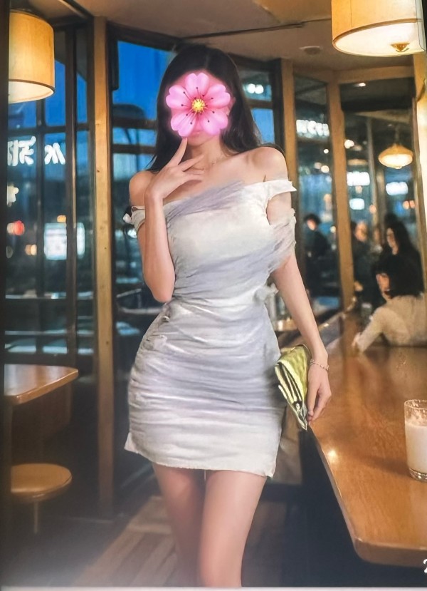 我是琳达照片是我本人