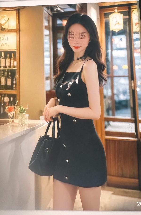 我是琳达照片是我本人