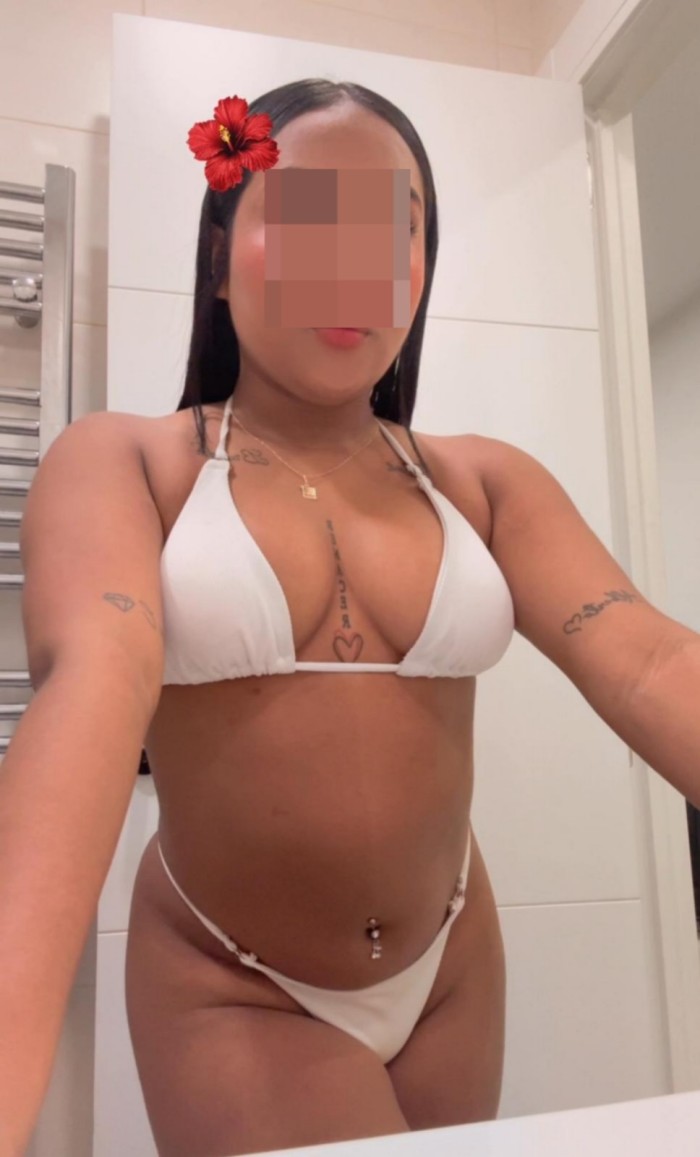 ARDIENTE SENSUAL APASIONADA BOMBA DE SEXO