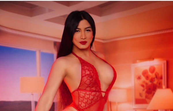 BELLISIMA TRANS, MORBOSA, VICIOSA Y MUCHO MÁS