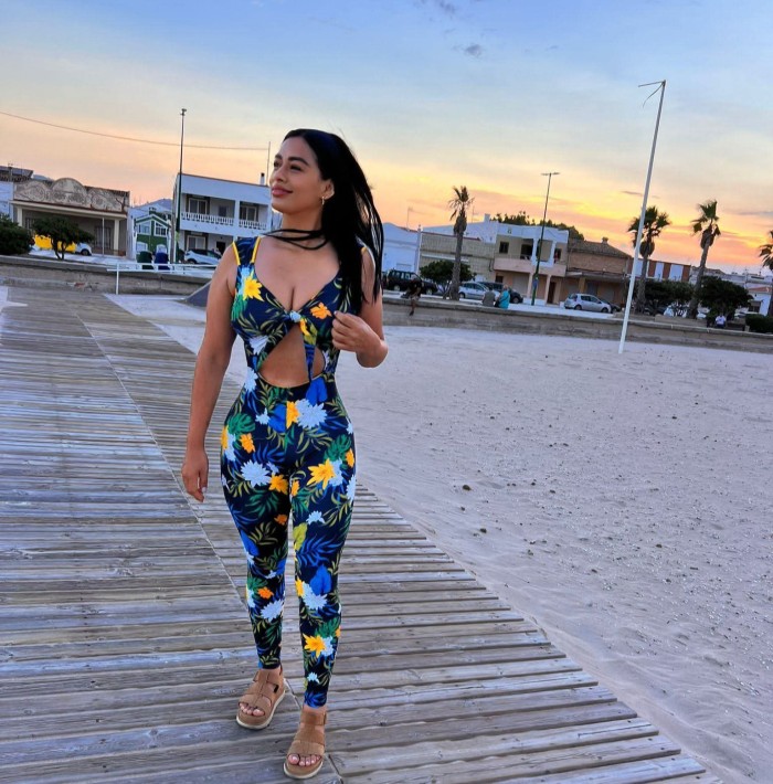 DE REGRESO BEA  TU CITA  EN ALCOY -666064093