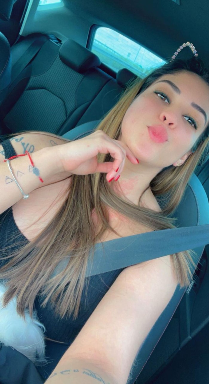 NICOL RUBIA CURVY FIESTERA