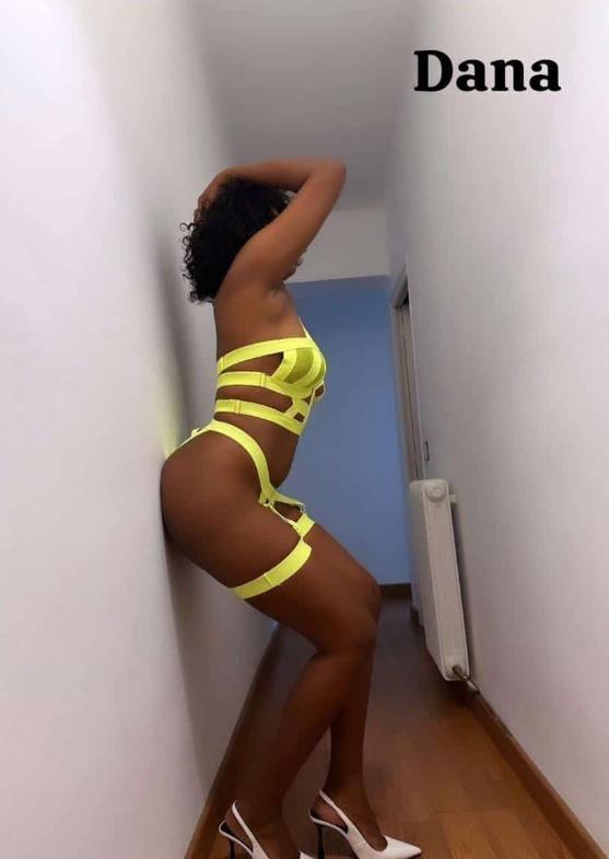 GRIEGO DANA MULATA NOVEDAD PARLA GUARRA FIESTERA DESCOMPLICADA