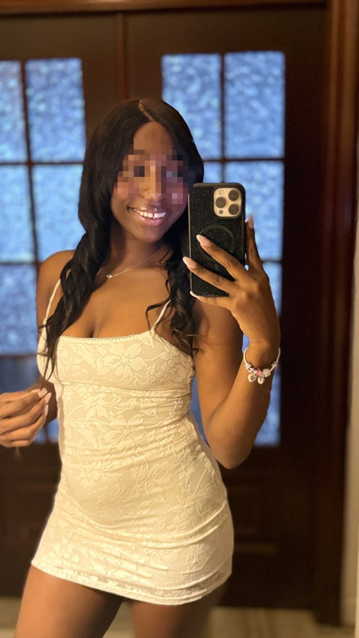 Mulata, niñata explosiva con ganas de rabo