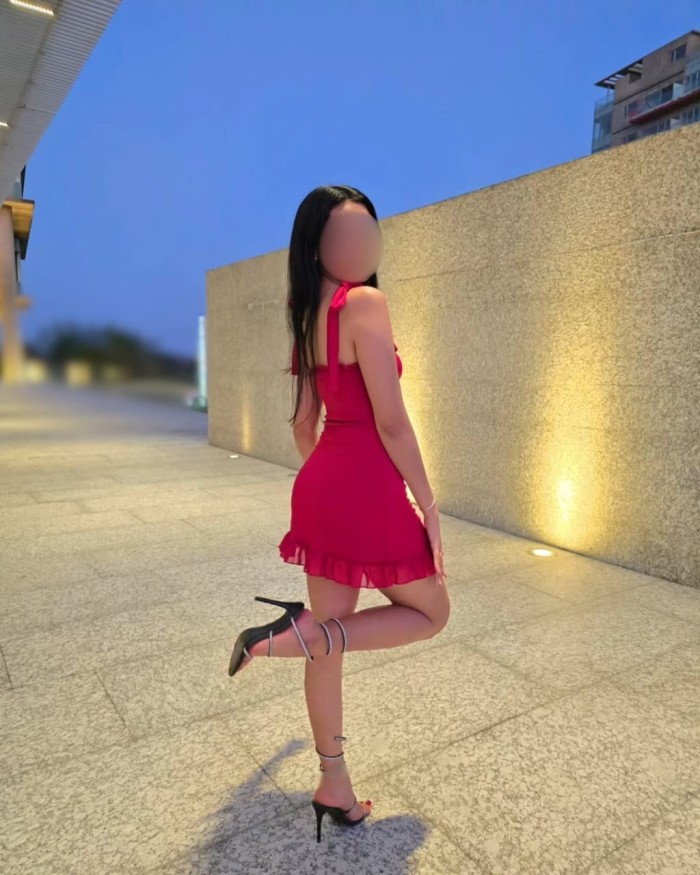 CARIÑOSA SENSUAL APASIONADA LA CHICA DE TUS SUEÑOS
