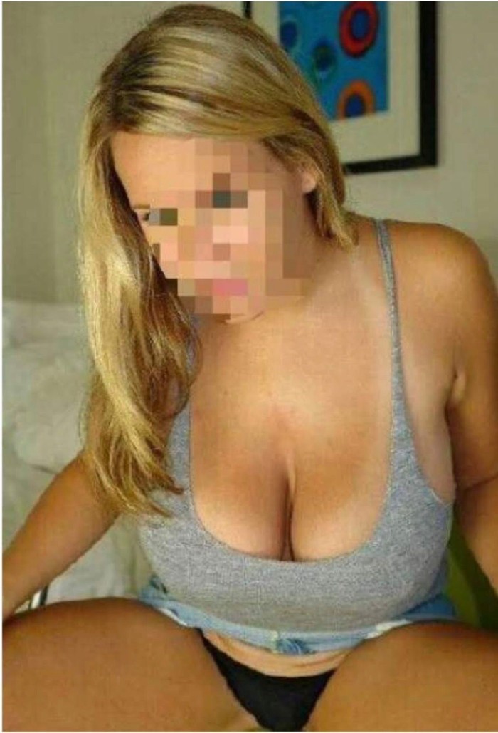 Divorciada y necesitando un poco de cariño
