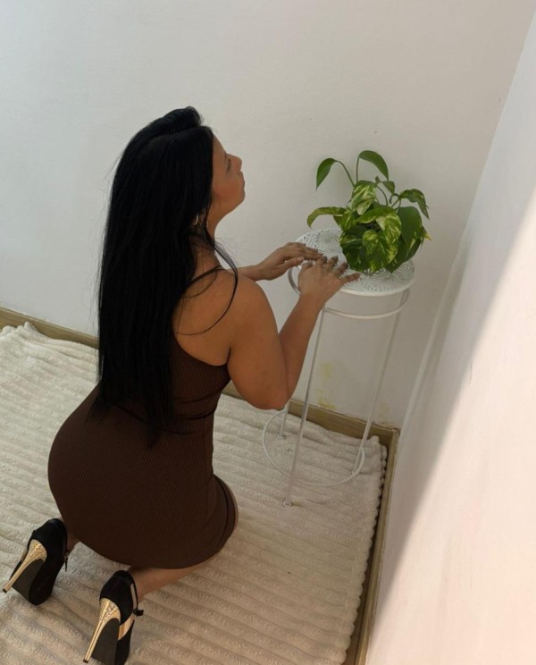 NOVEDAD CAMILA!! FIESTERA DISCRETA JUGUETONA MORBOSA DISCRETA BARCELONA
