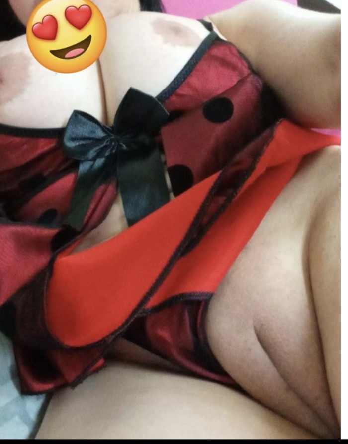 Embarazada muy cachonda fiestera
