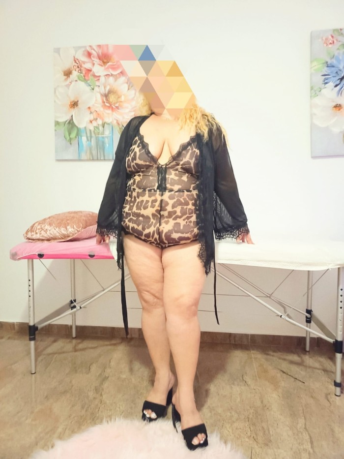 HERMOSA SENSUAL APASIONADA BUENA  AMANTE