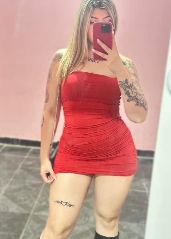 Rubia guapa escort de lujo Talavera de la Reina