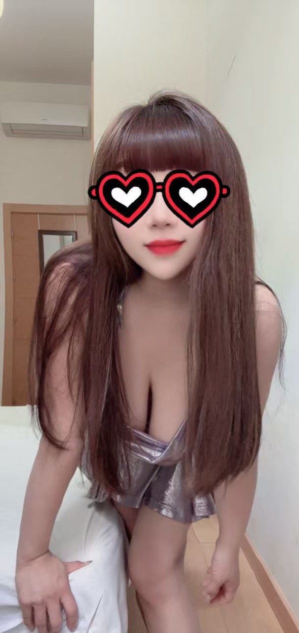 NOVEDAD CHICA ASIATICA ESPECTACULAR ARDIENTE SEXY