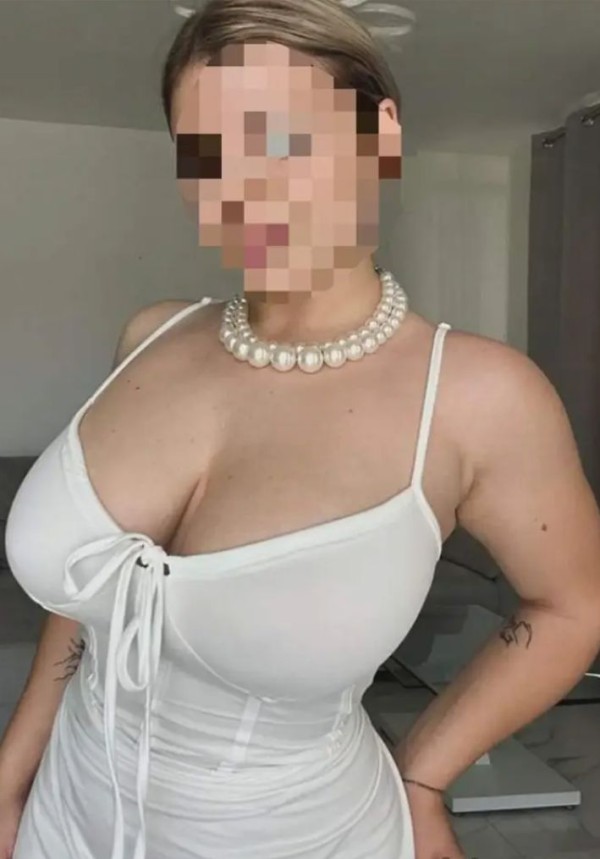 Rica chica novedad con grandes curvas