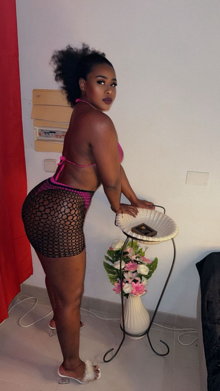 FIESTERA ATREVIDA DONDE EL DESEO MANDA SIN REGLAS