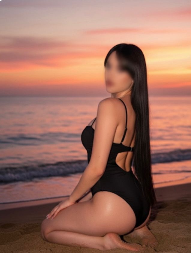 Mujer elegante, atrevida, auténtica, buen trato pa