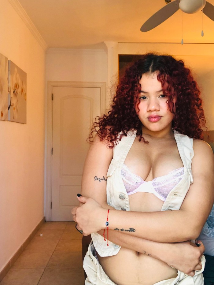Paola tú bomba sexual