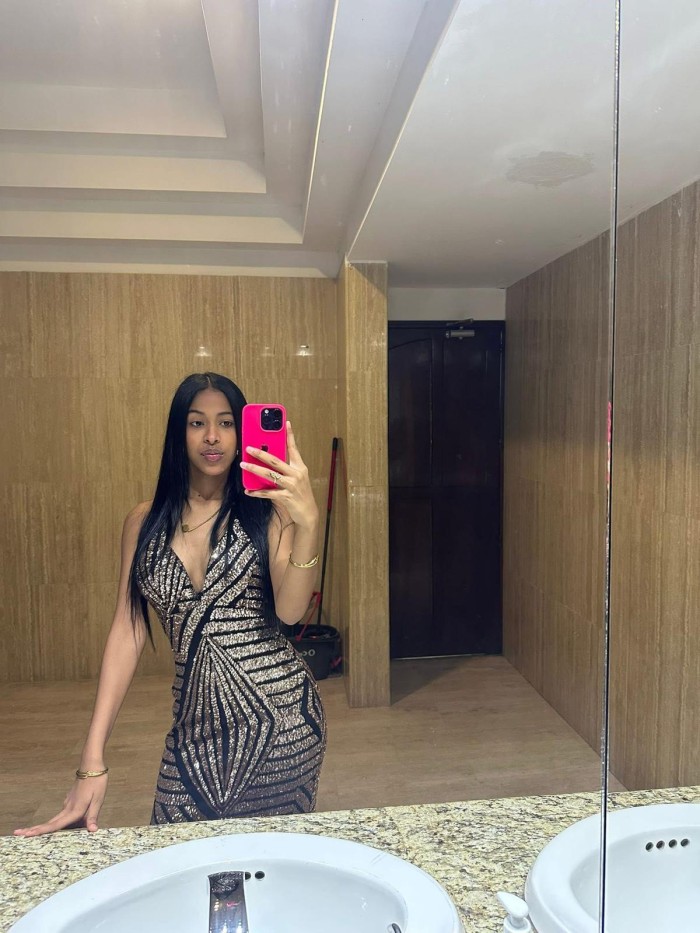 VALENTINA 19AÑOS VENEZOLANA UN LUJO PRUEBALO!!