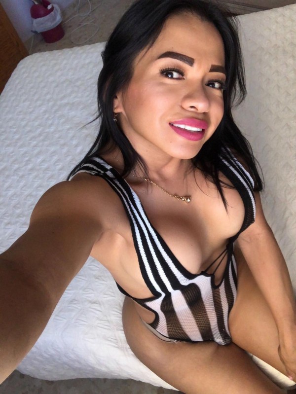 KATALINA CHICA TRANS LA MAS SENSUALY TOP