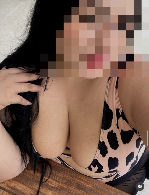 SAMANTHA · CURVAS, ACTITUD Y MAGNETISMO LATINO
