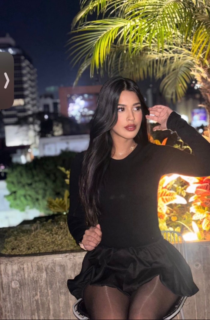 ESCORT COLOMBIANA ARDIENTE FIESTERA NOVEDAD