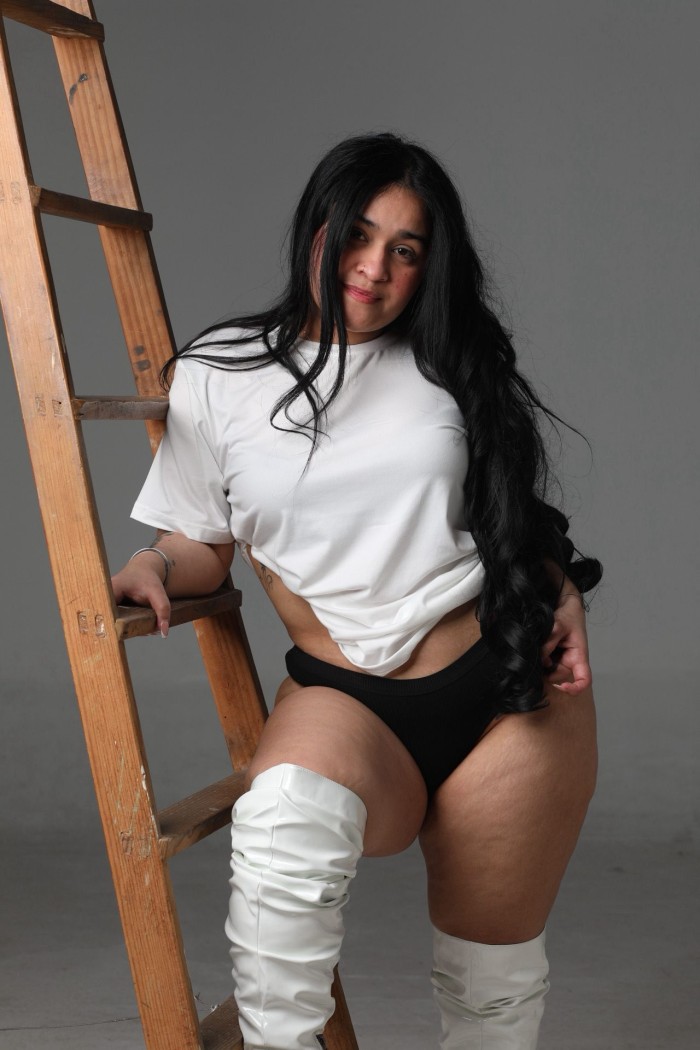 DIOSA DEL SEXO CON GANAS DE LUJURIA  APASIONADA