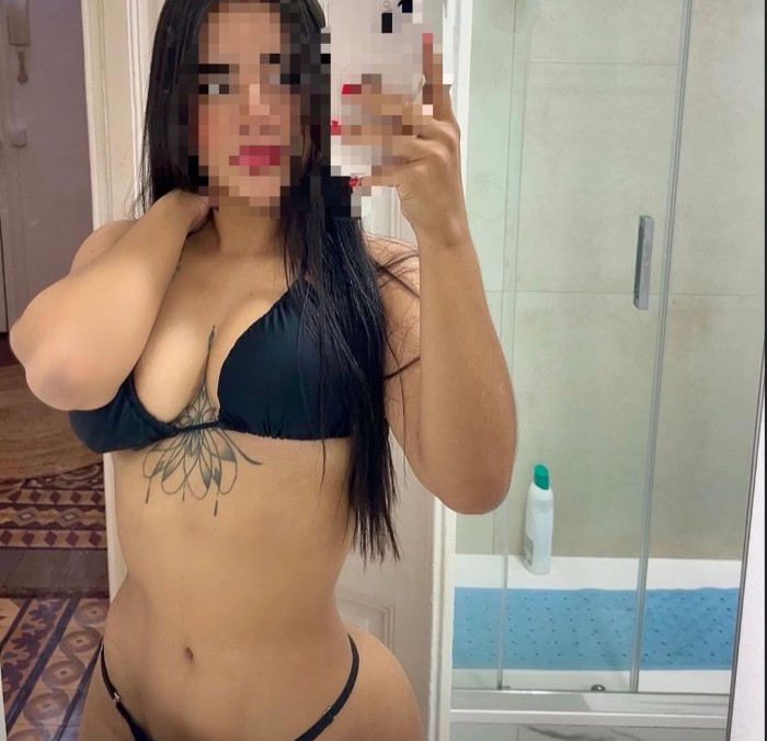 JOVENCITA DELICIOSA MORBOSA CACHONDA COMPLACIENTE