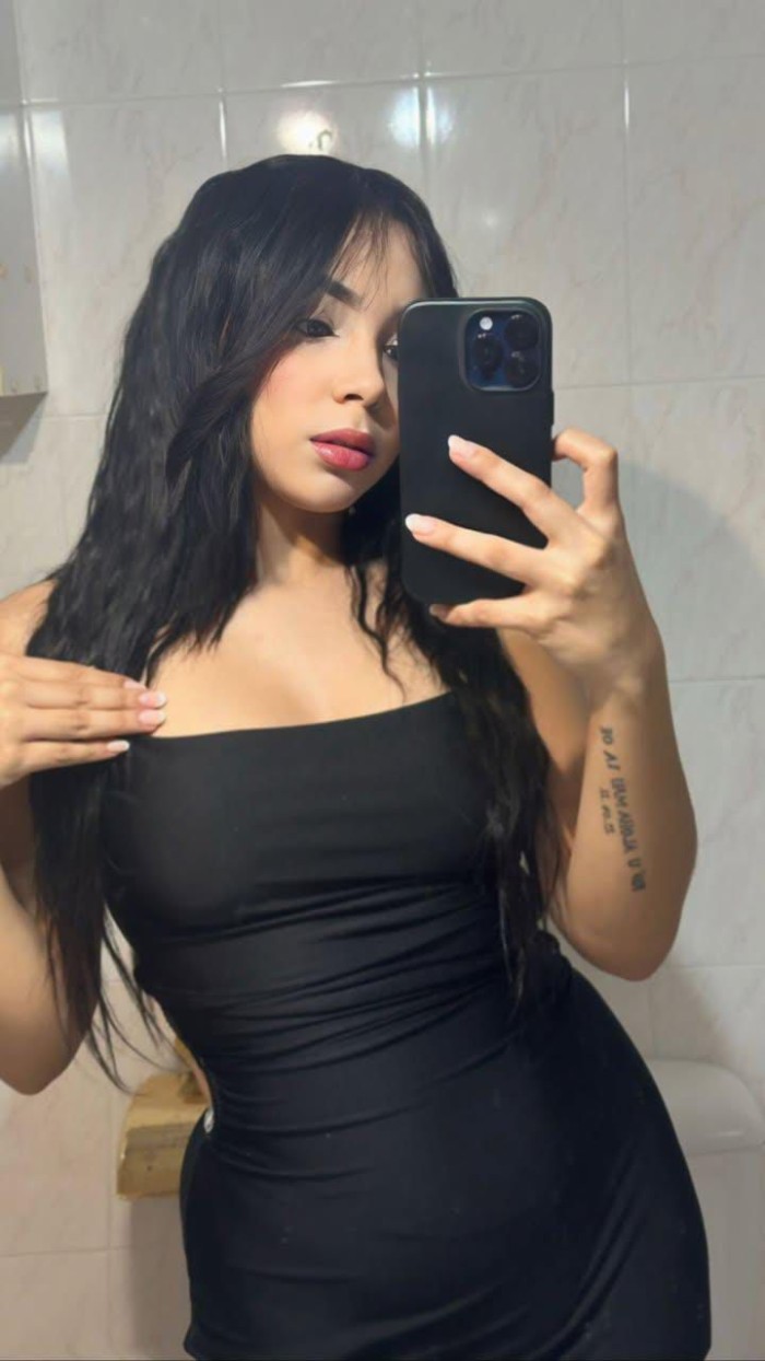 VEN Y HAGAMOS LOCURAS
