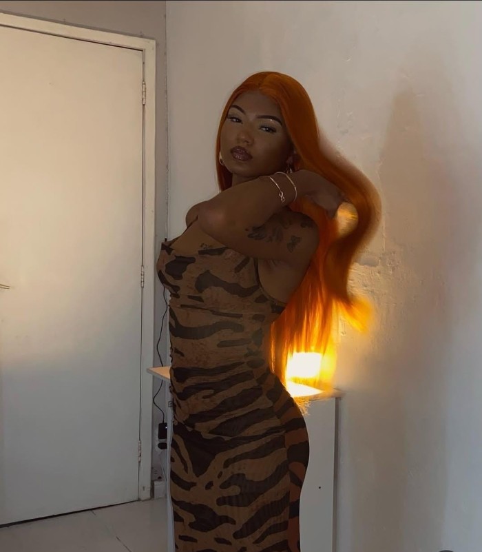 CARLA TU DIOSA TRANSEXUAL ACTIVA Y PASIVA