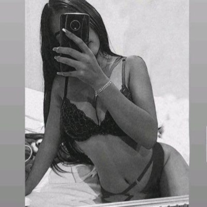 RICA JOVENCITA SALOU SALIDAS ALREDEDORES