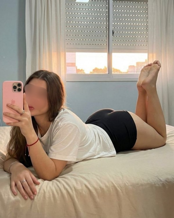 EXPERIENCIA UNICA CARIÑOSA DE LUJO EXCITANTE