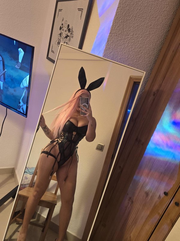 SOFI ROSE TOP TIER COMPANY GIRLFRIEND EXPERIENCE 100% GENUINE