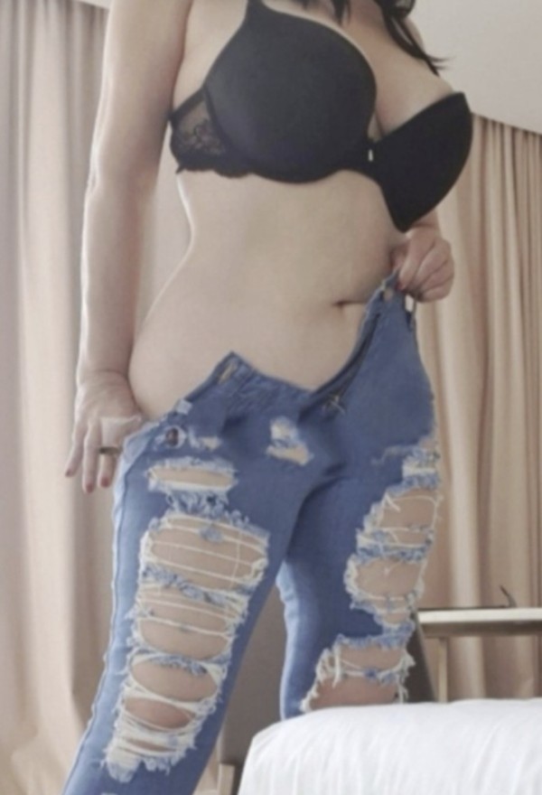 Novedad griego besos con lengua trato de novios