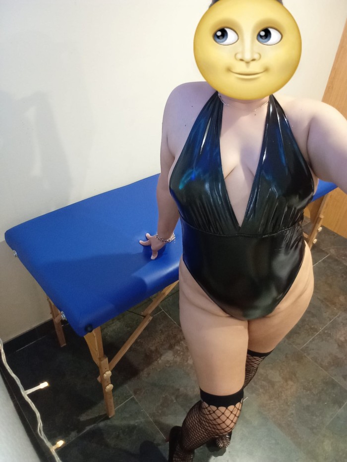 HERMOSA MUJER ARDIENTE